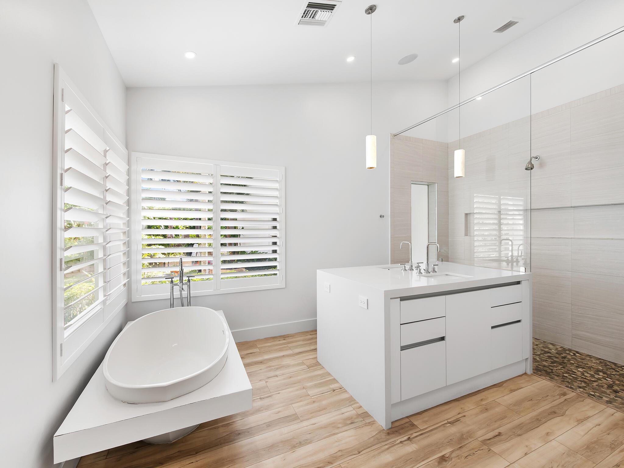 Boca Bath and Tennis - Residential