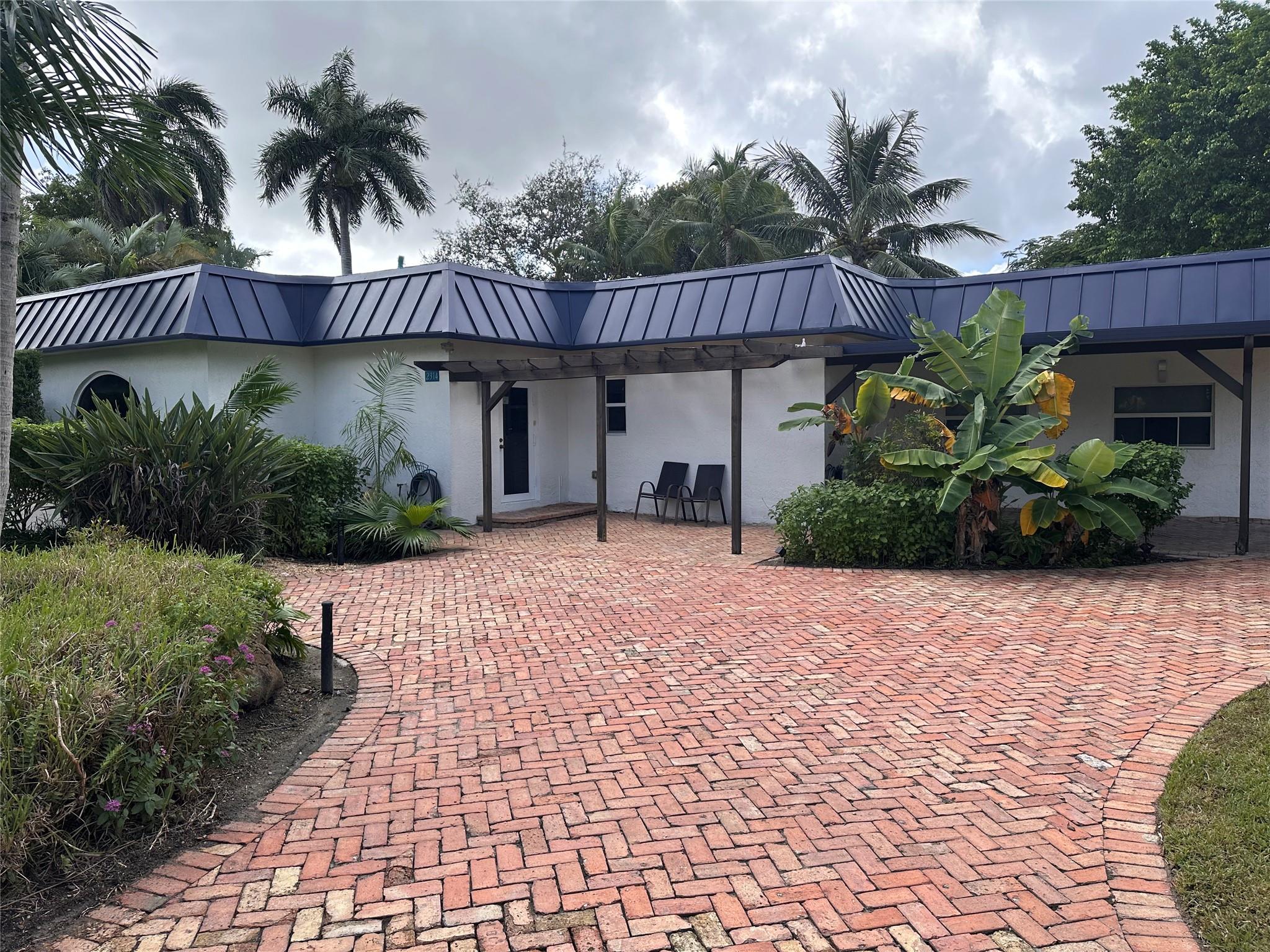 2314 Desota Dr