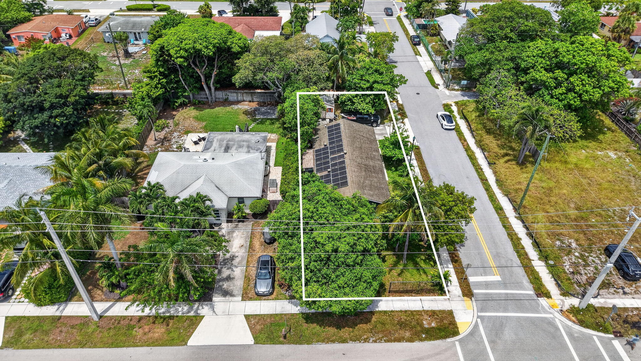 310 SE 8TH Street