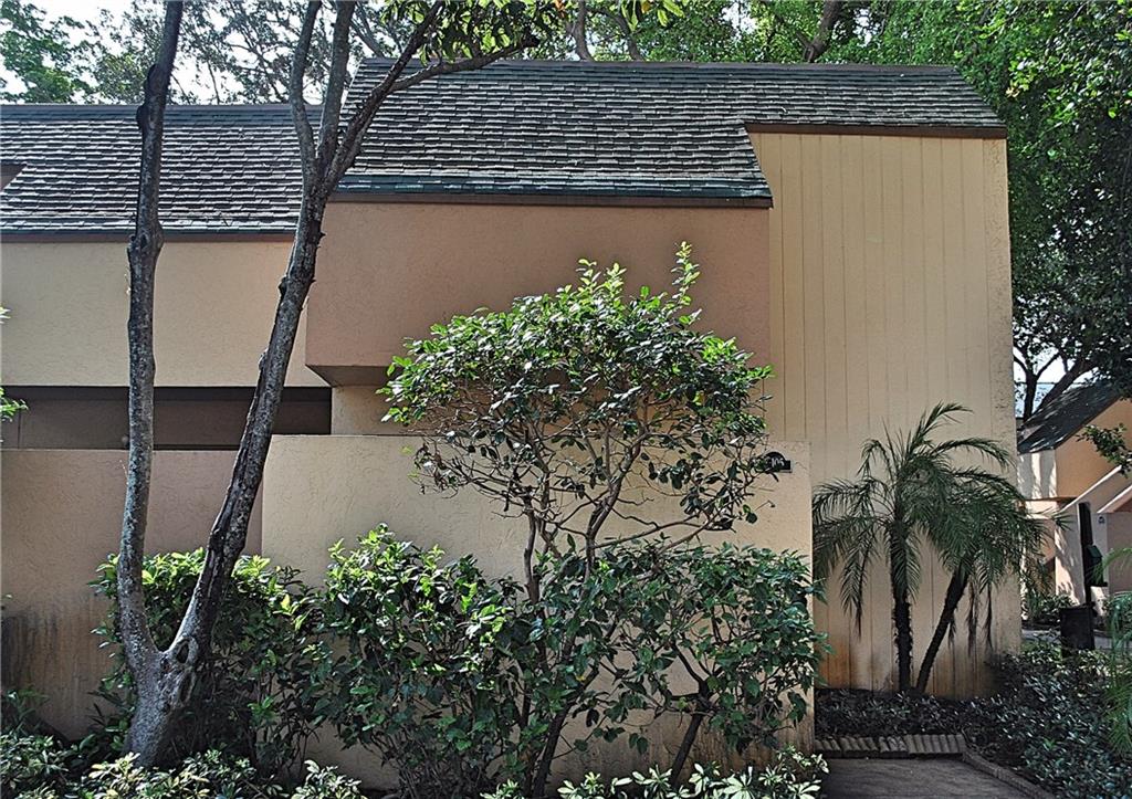 Racquet Club - Residential