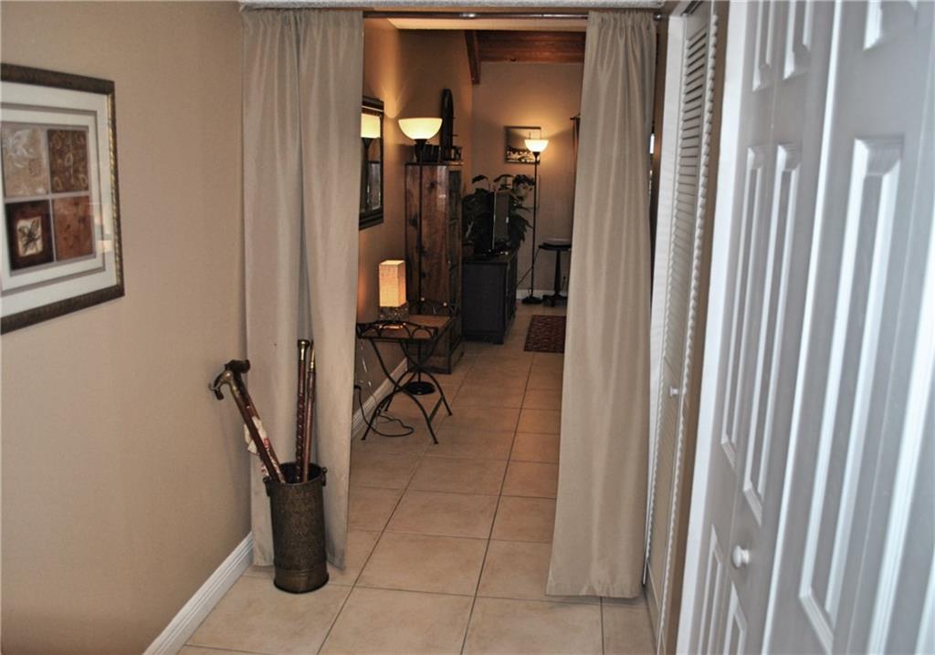 Racquet Club - Residential