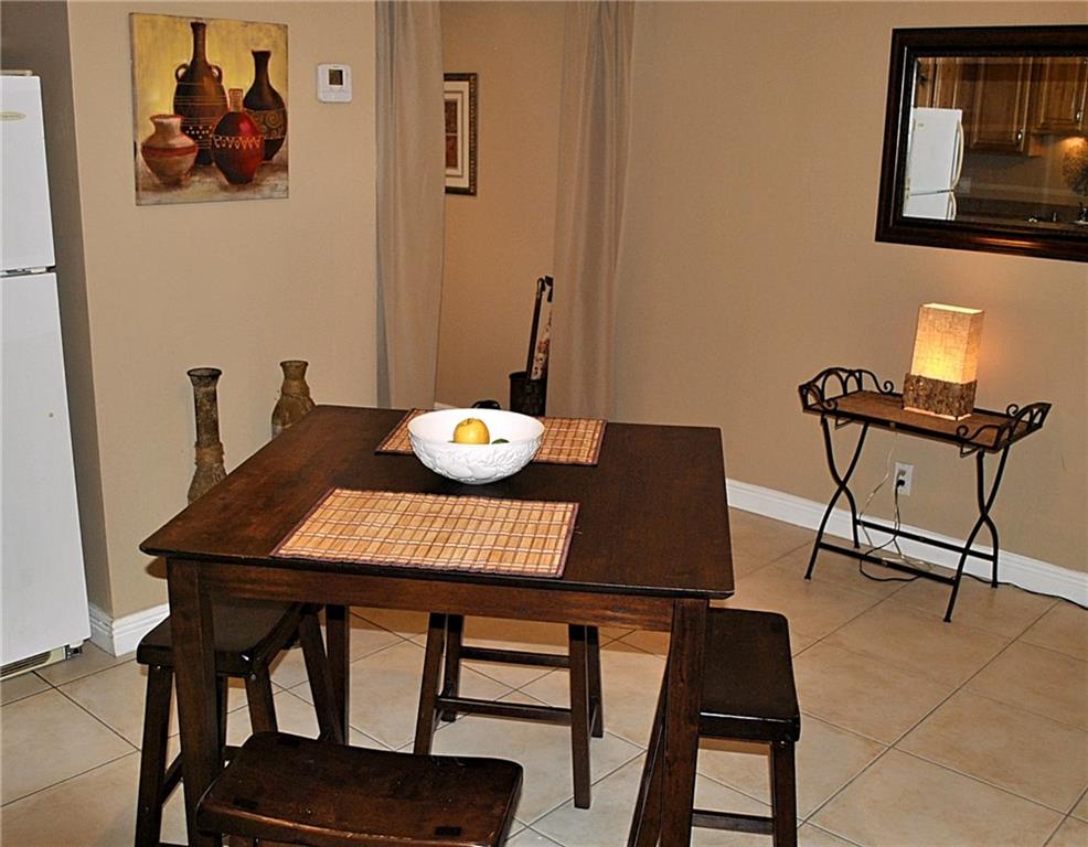 Racquet Club - Residential