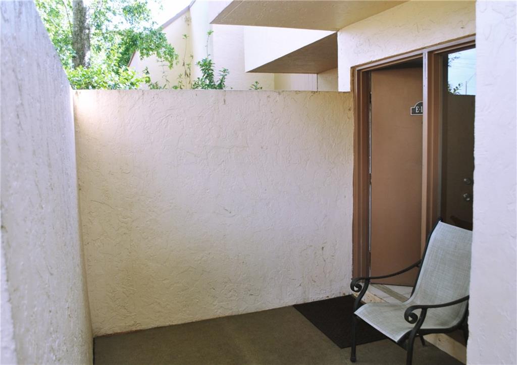 Racquet Club - Residential