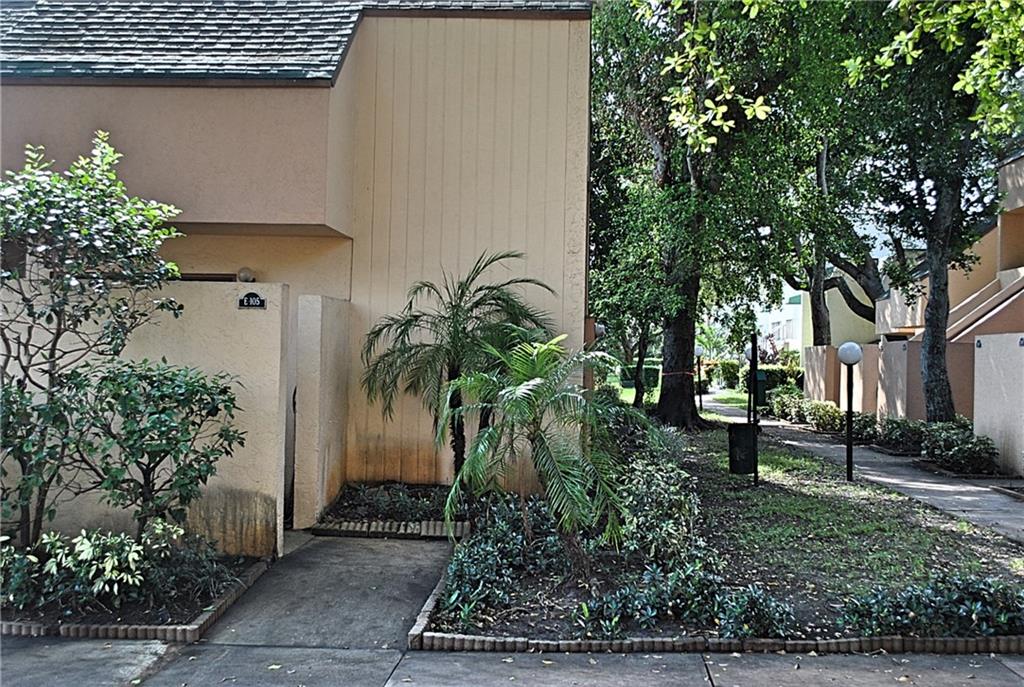 Racquet Club - Residential