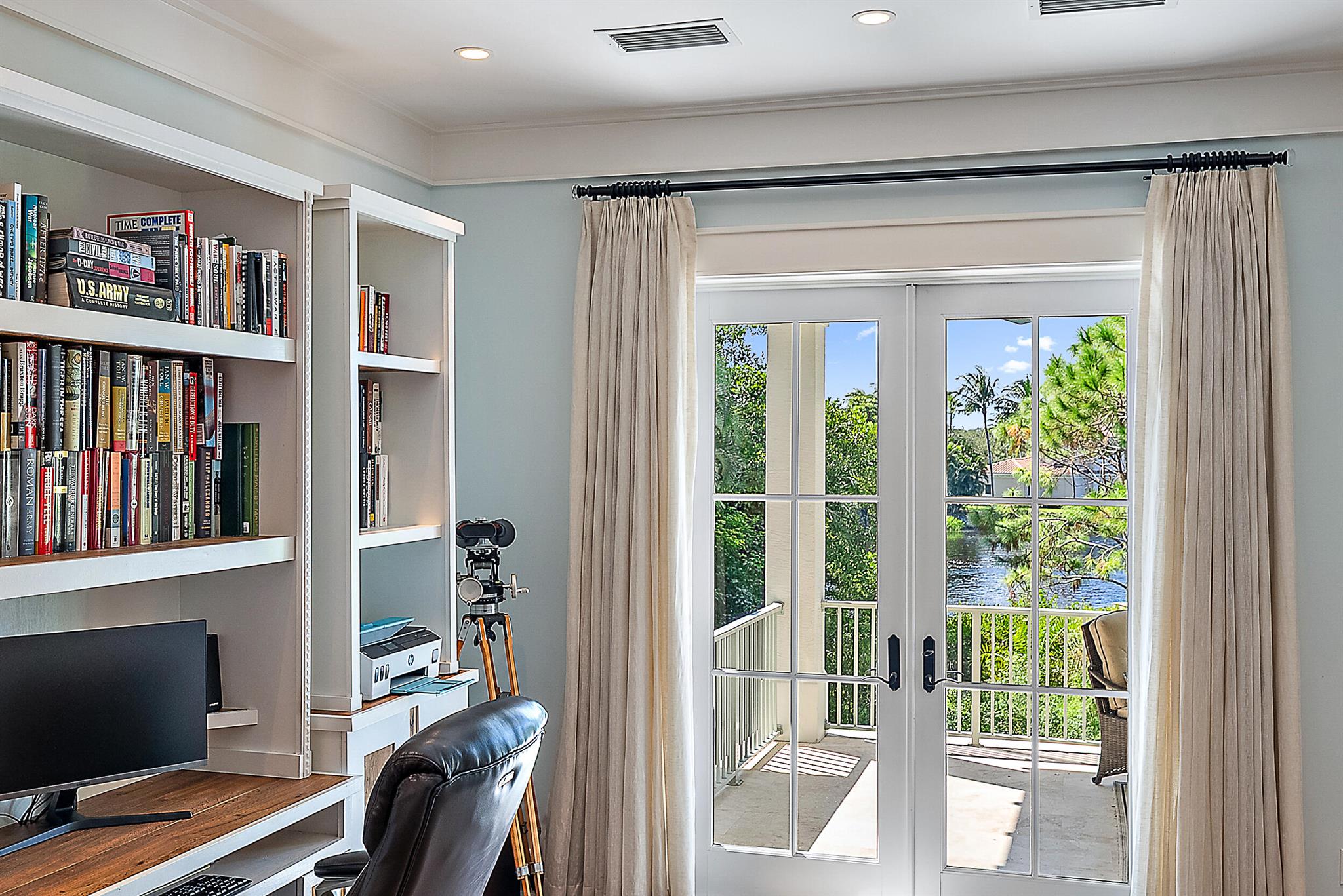 OLD CYPRESS - Residential