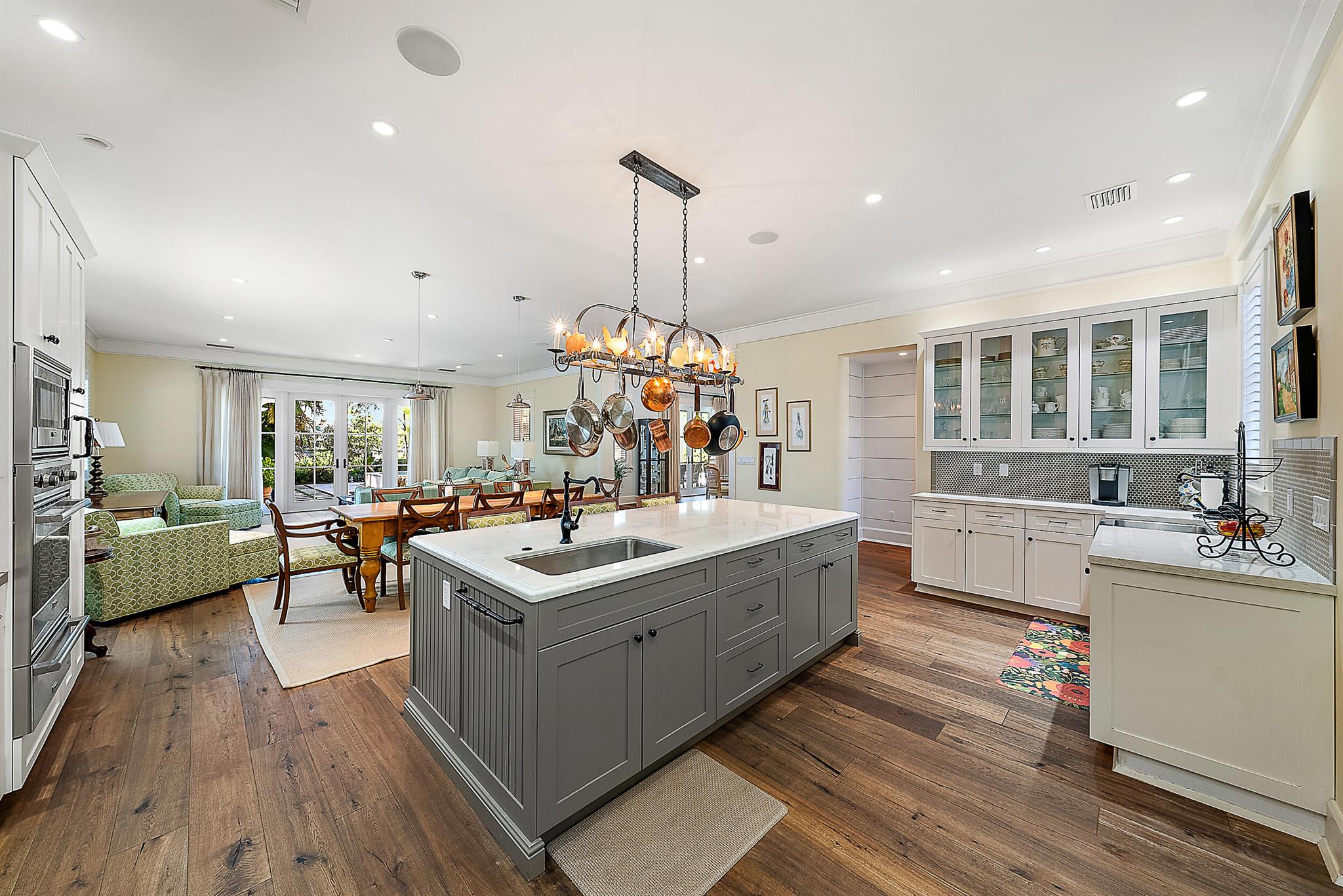 OLD CYPRESS - Residential