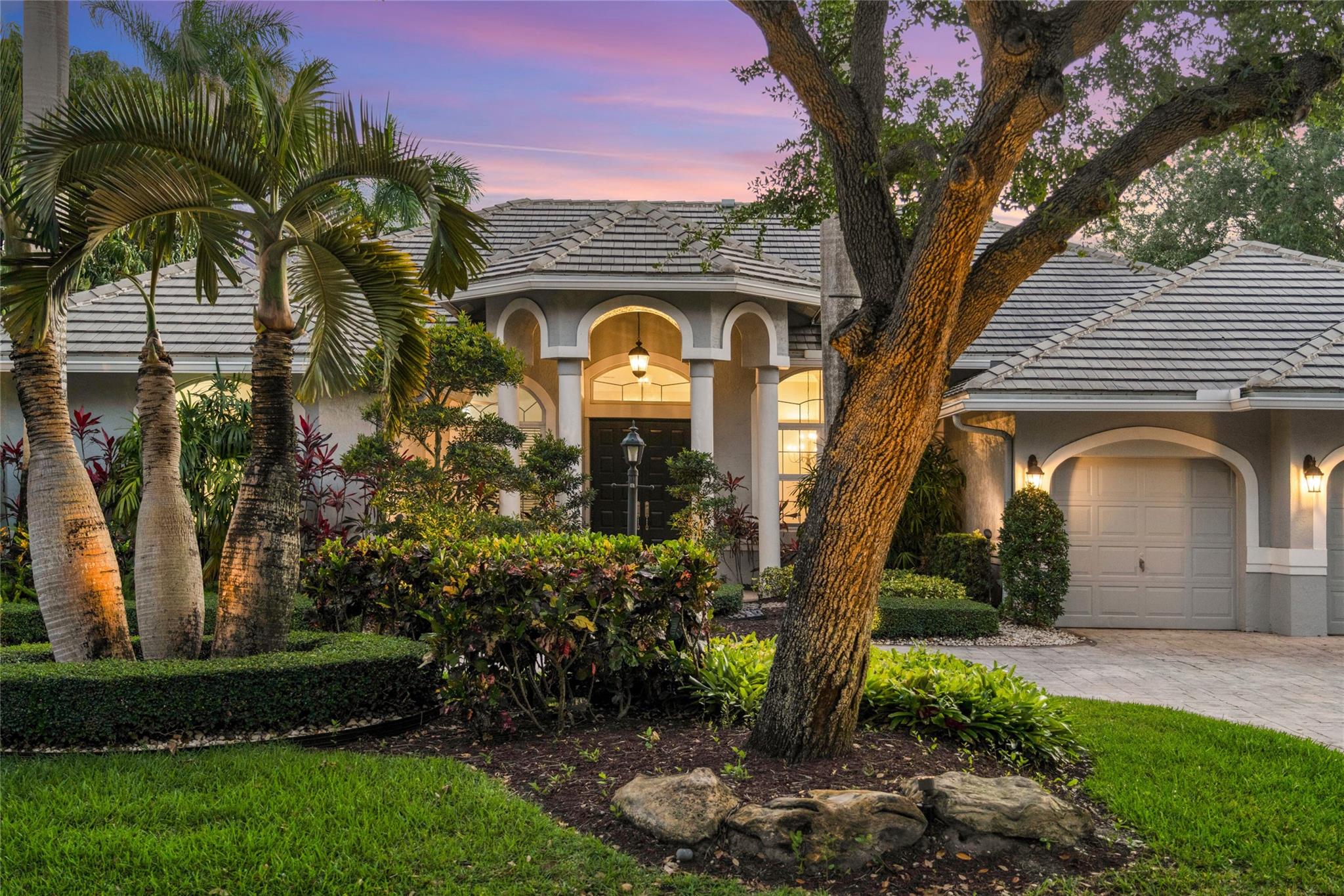 10188 NW 66th Dr