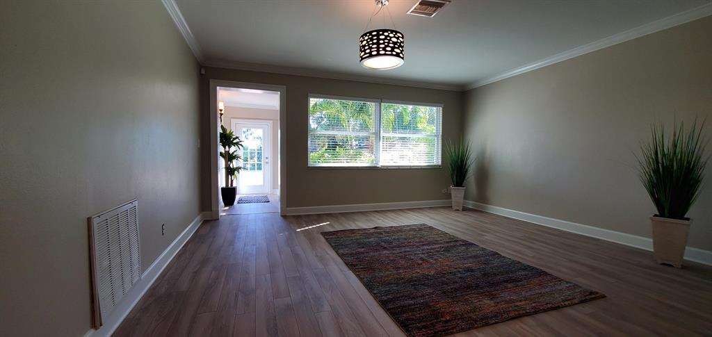 BEL-PORTE PARK - Residential