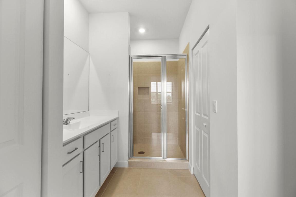 VERANDA PLAT NO. 9 - Residential