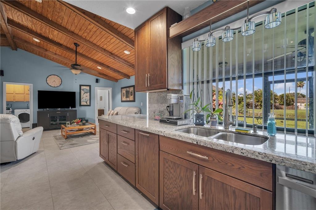 MARCANO ESTATES - Residential