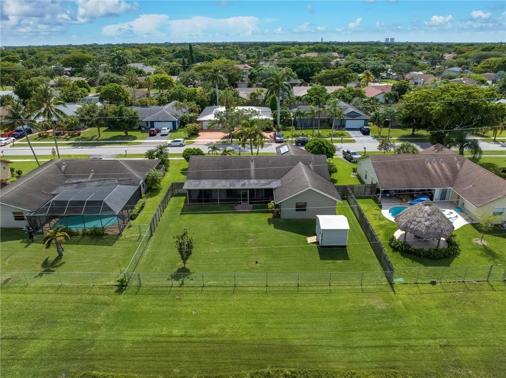 MARCANO ESTATES - Residential