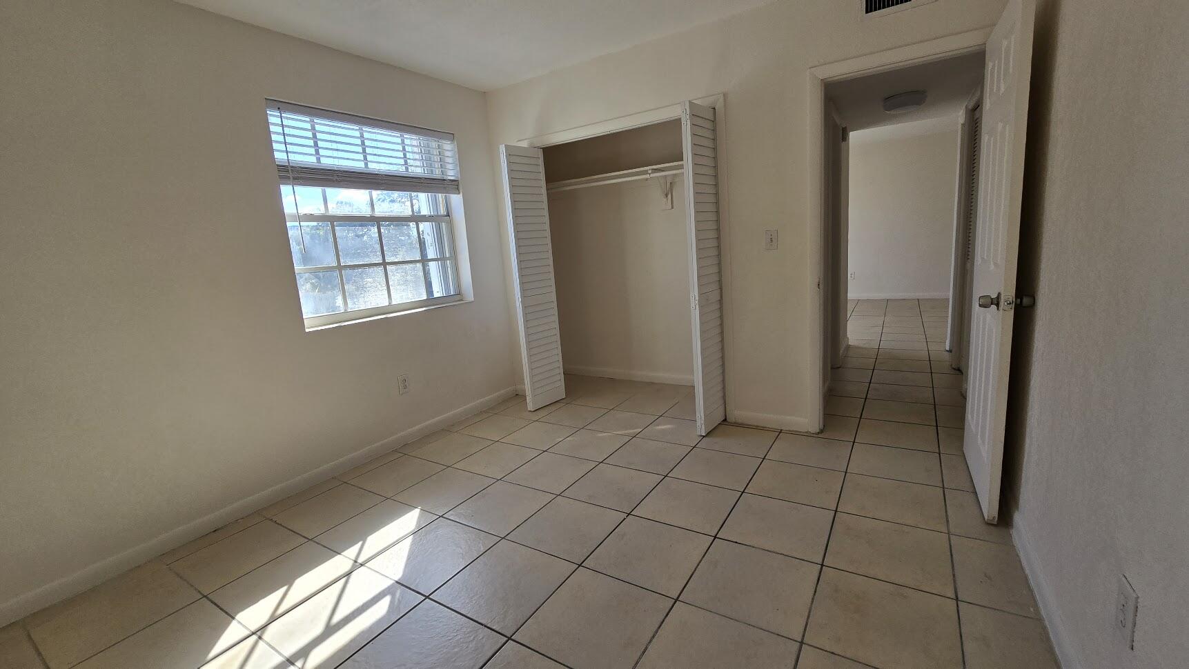 BISCAYNE HIGHLANDS - Residential Lease