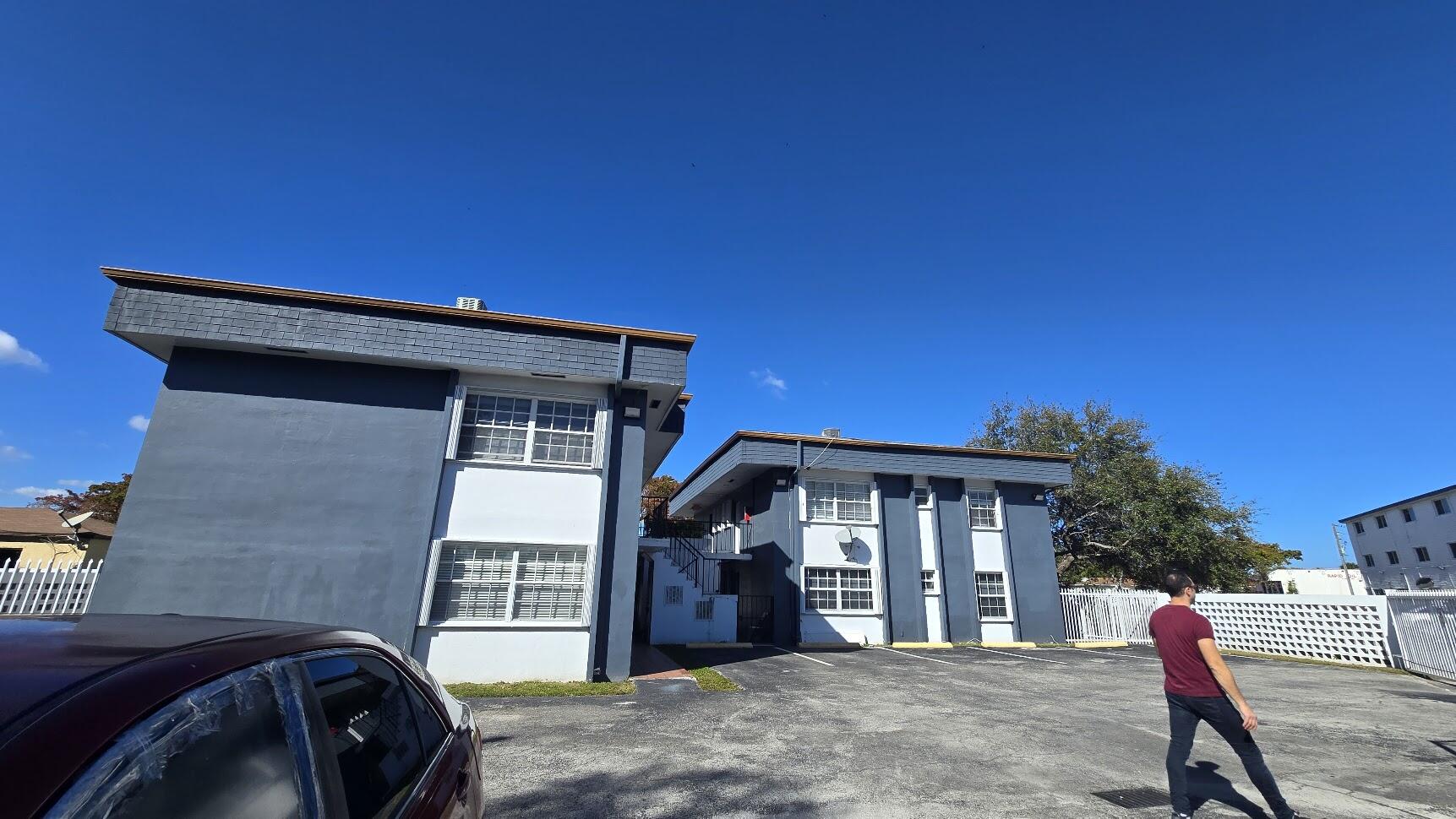 BISCAYNE HIGHLANDS - Residential Lease