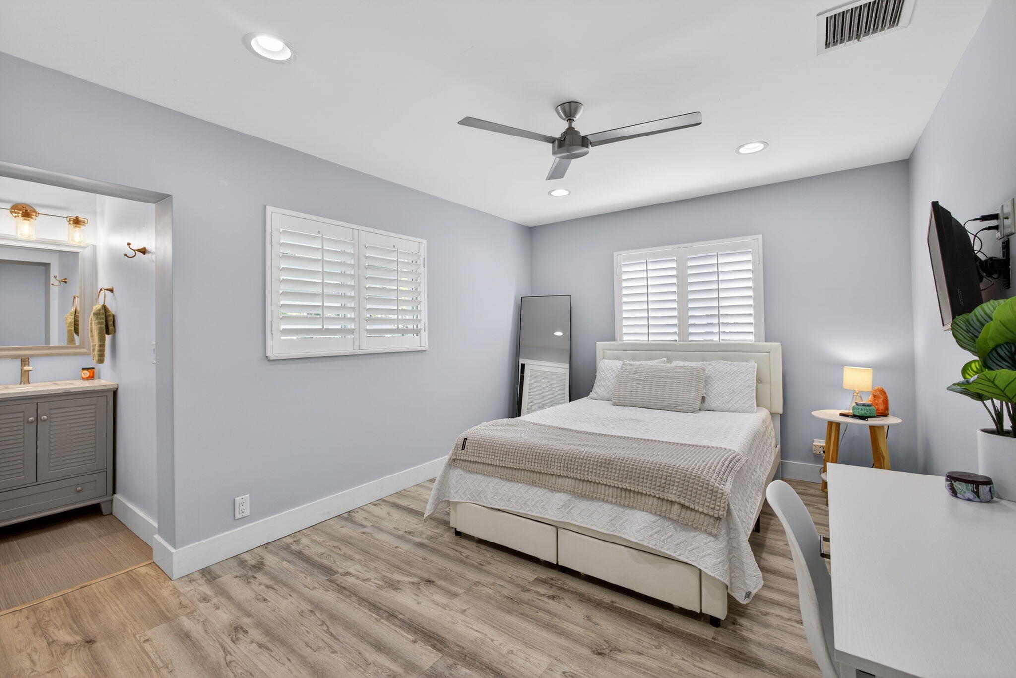 PENN WATERWAY - Residential