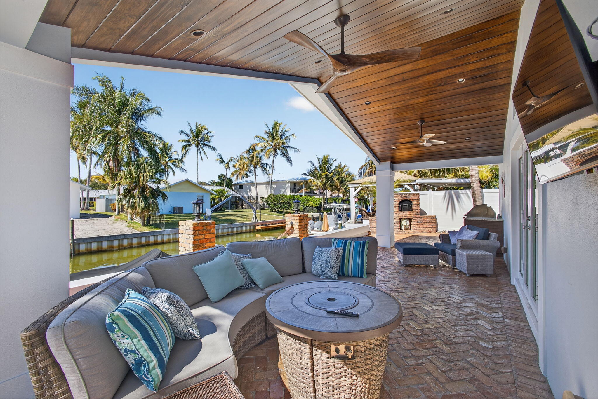 PENN WATERWAY - Residential