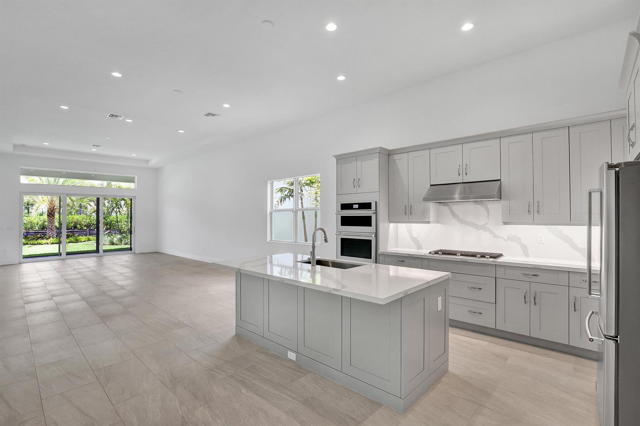 10009 Driftwood Way