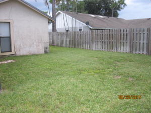 SUGAR POND MANOR OF WELLI - Residential