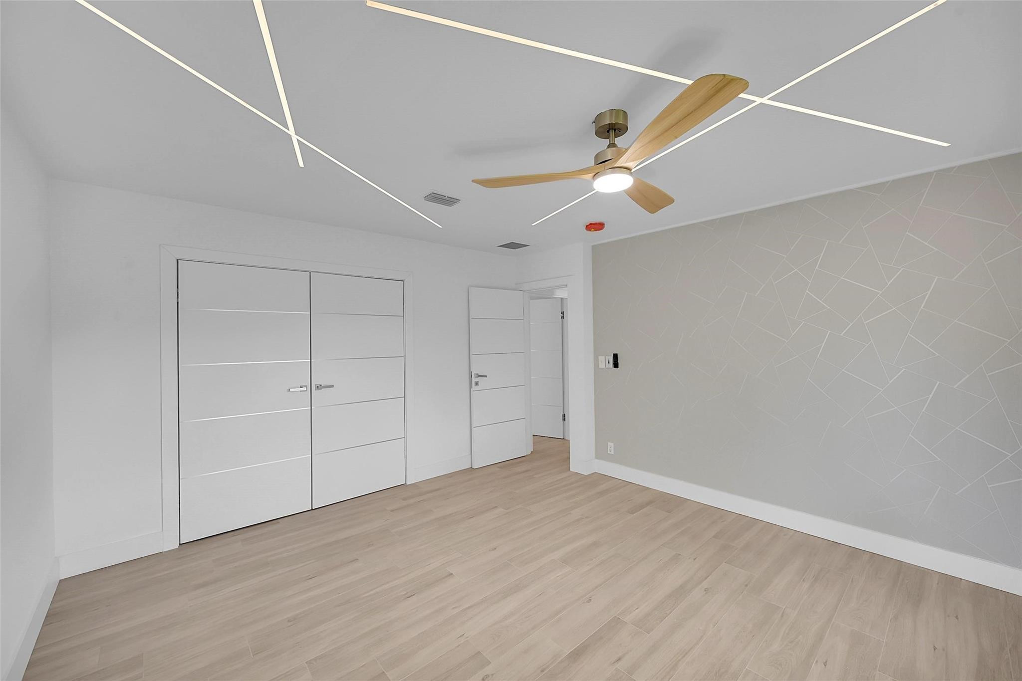 Country Club Village Sec - Residential