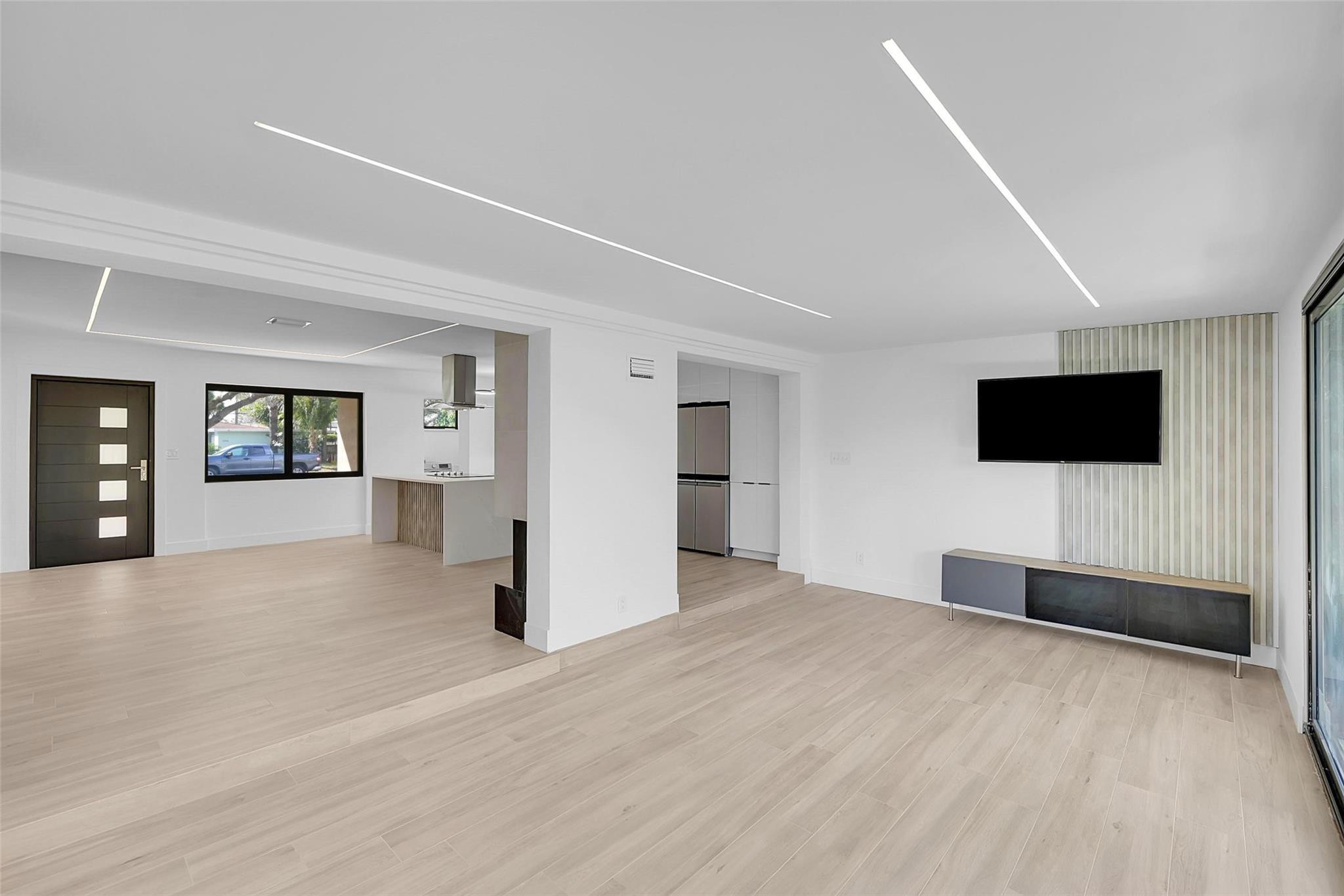 Country Club Village Sec - Residential