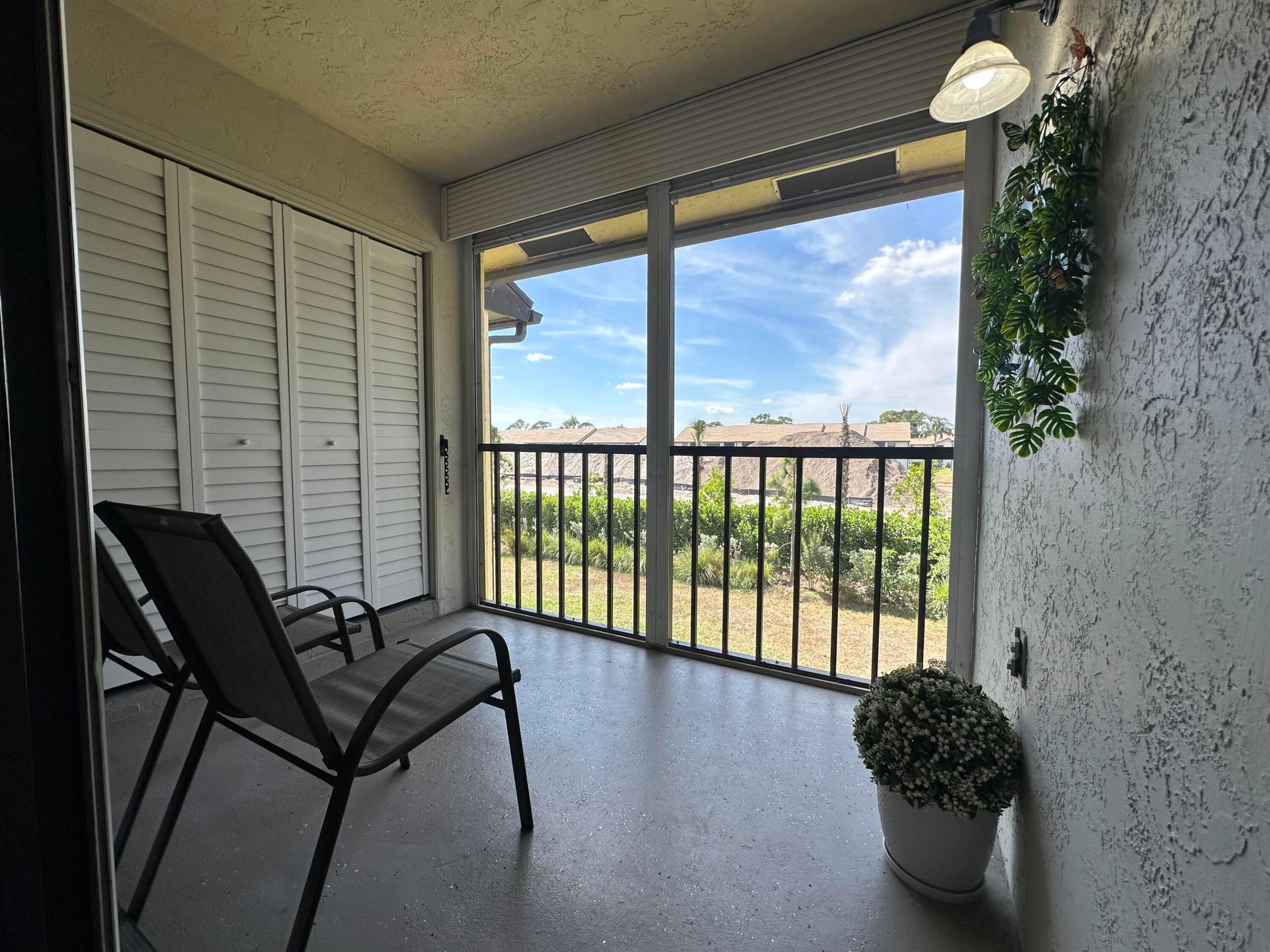 LUCERNE GREENS COND - Residential