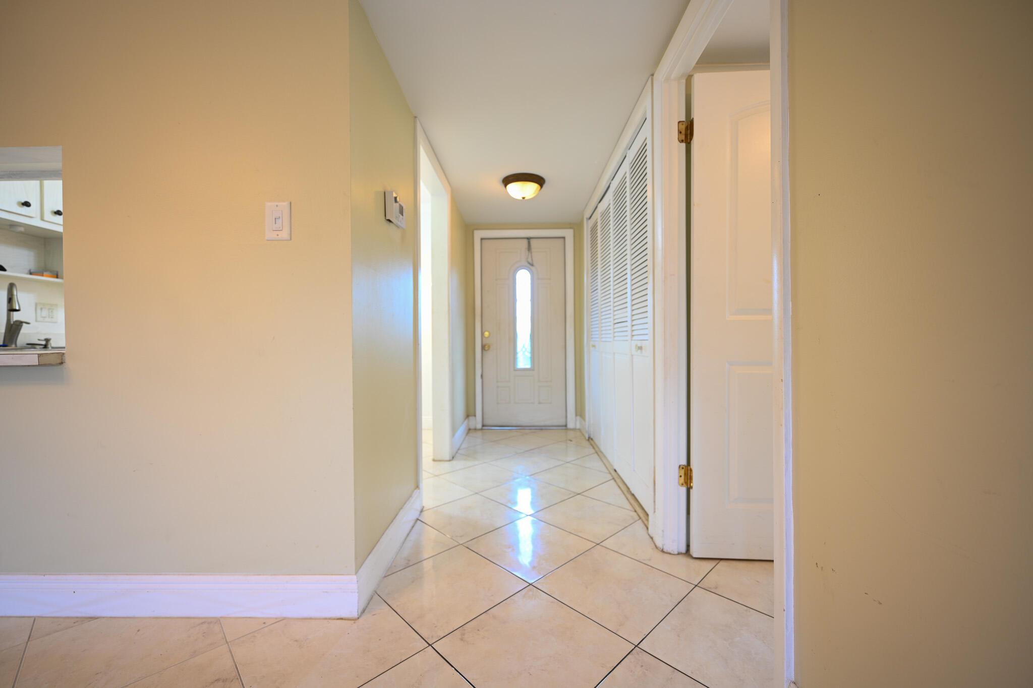 ORIOLE GARDENS - Residential