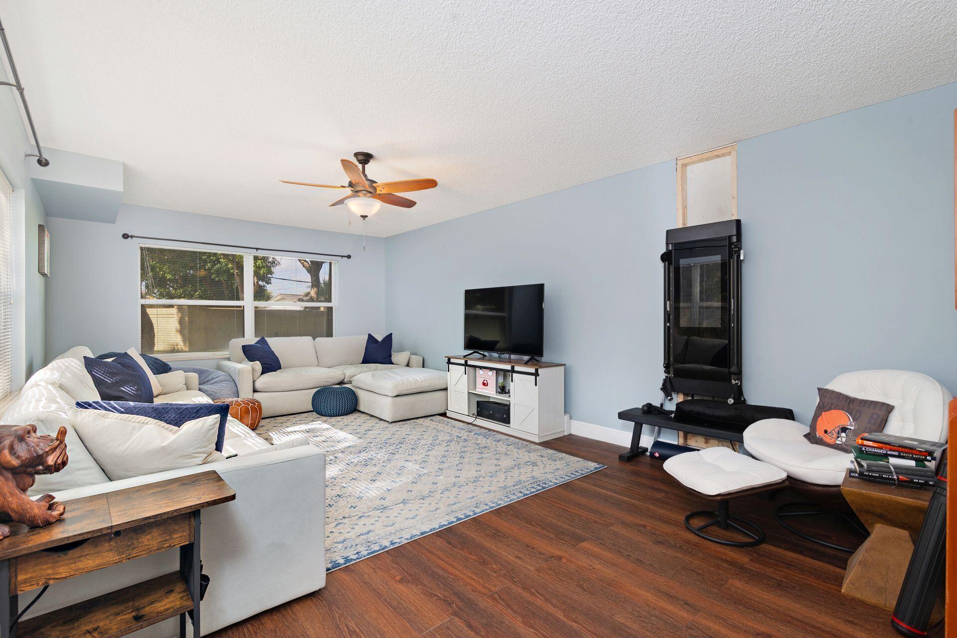 8142 Bridgewater Court 42c
