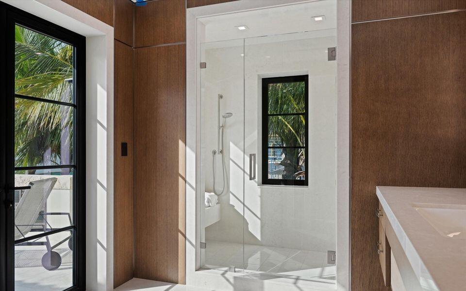 BELLO LIDO - Residential