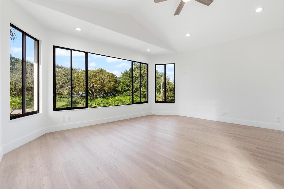 FRENCHMANS CREEK PAR G-4 - Residential