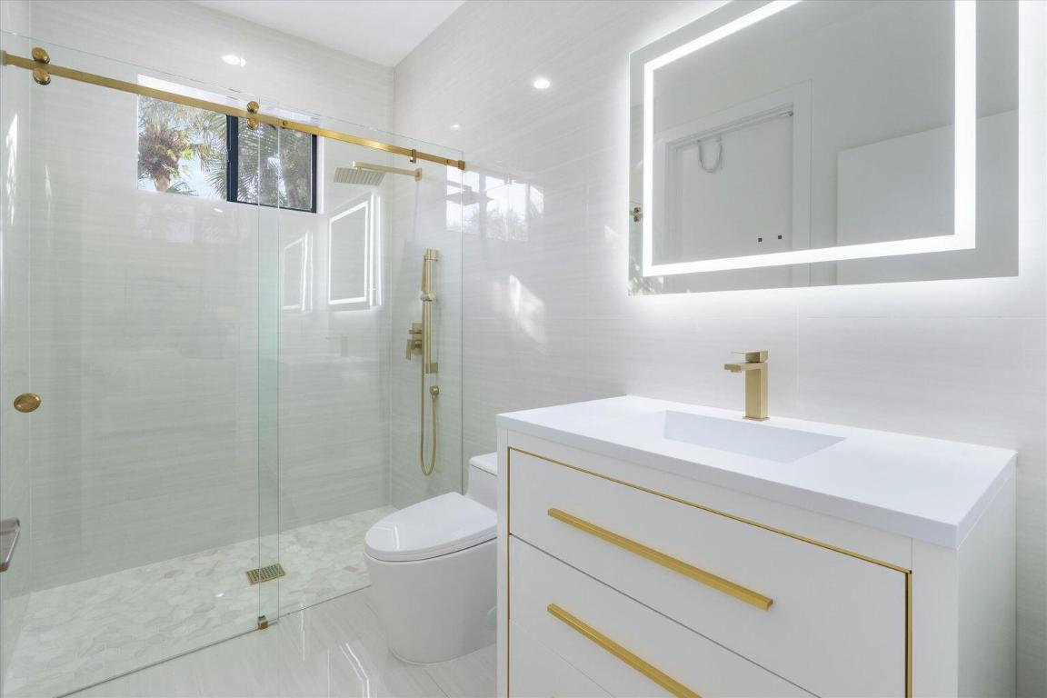 FRENCHMANS CREEK PAR G-4 - Residential