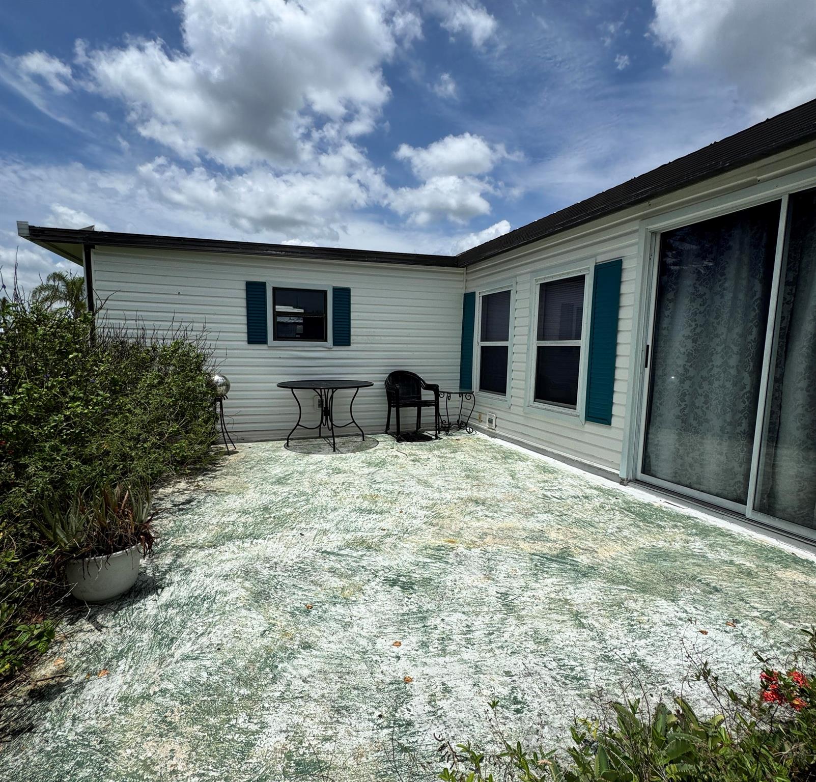Spanish Lakes Country Clu - Residential