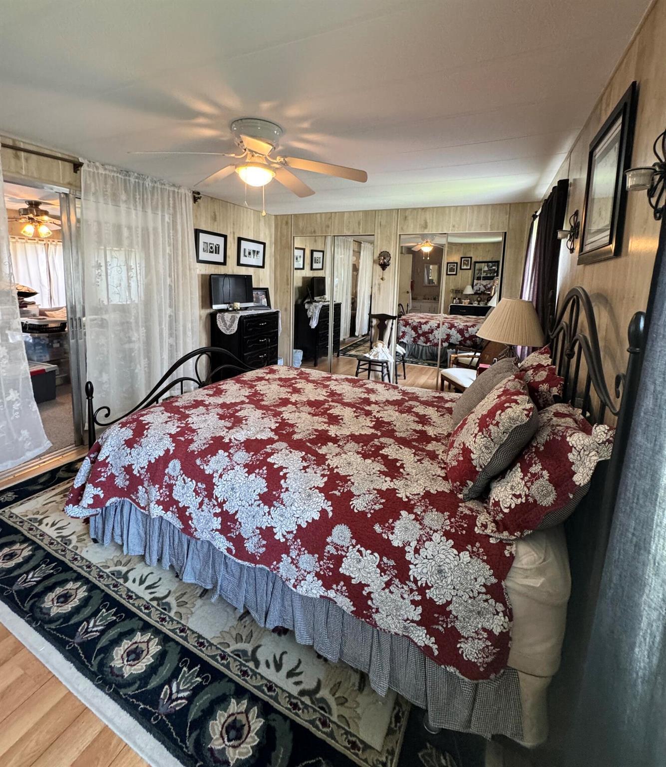 Spanish Lakes Country Clu - Residential