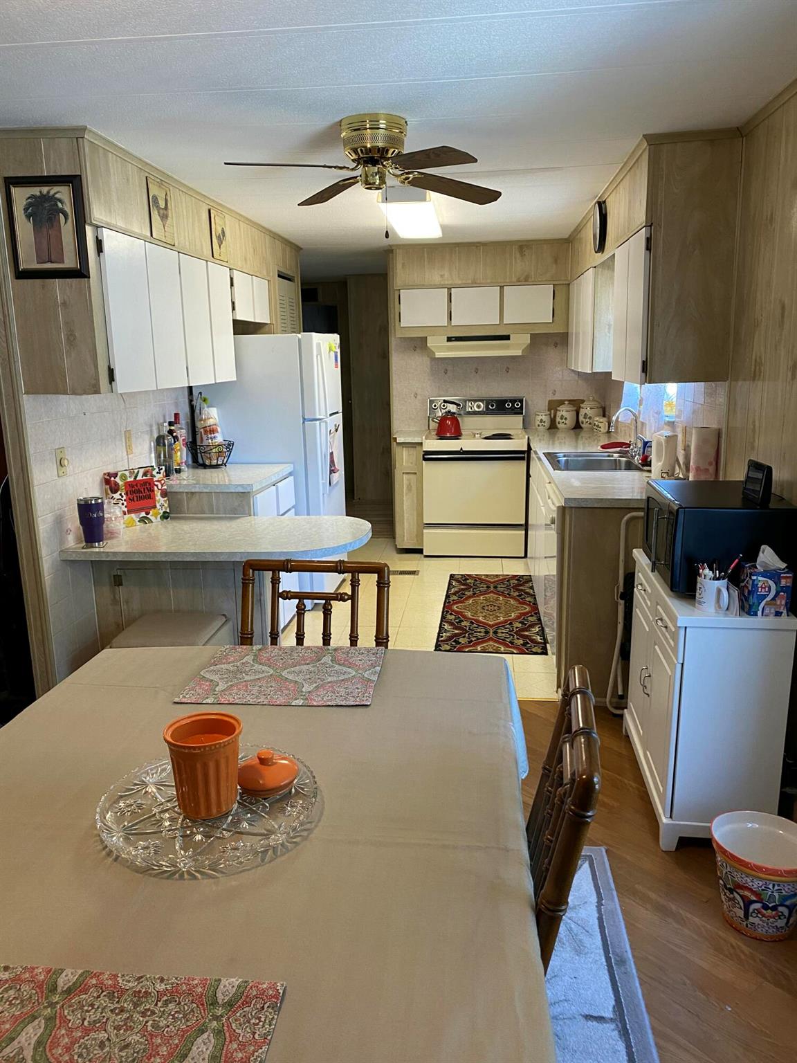 Spanish Lakes Country Clu - Residential