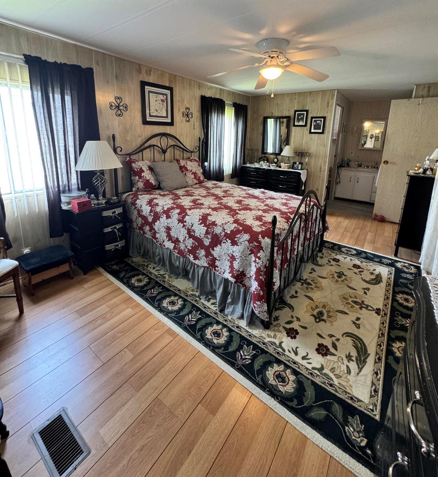 Spanish Lakes Country Clu - Residential