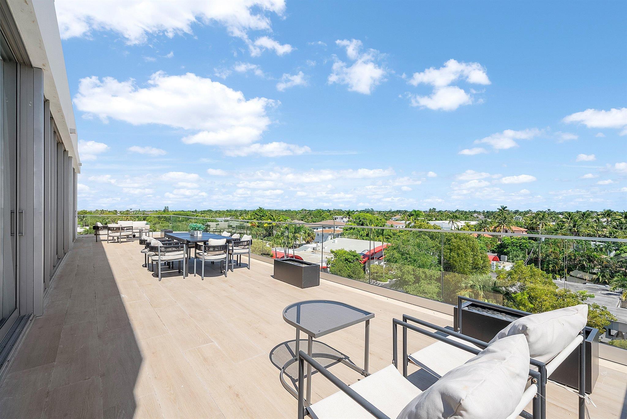 DELRAY TOWN OF - Residential