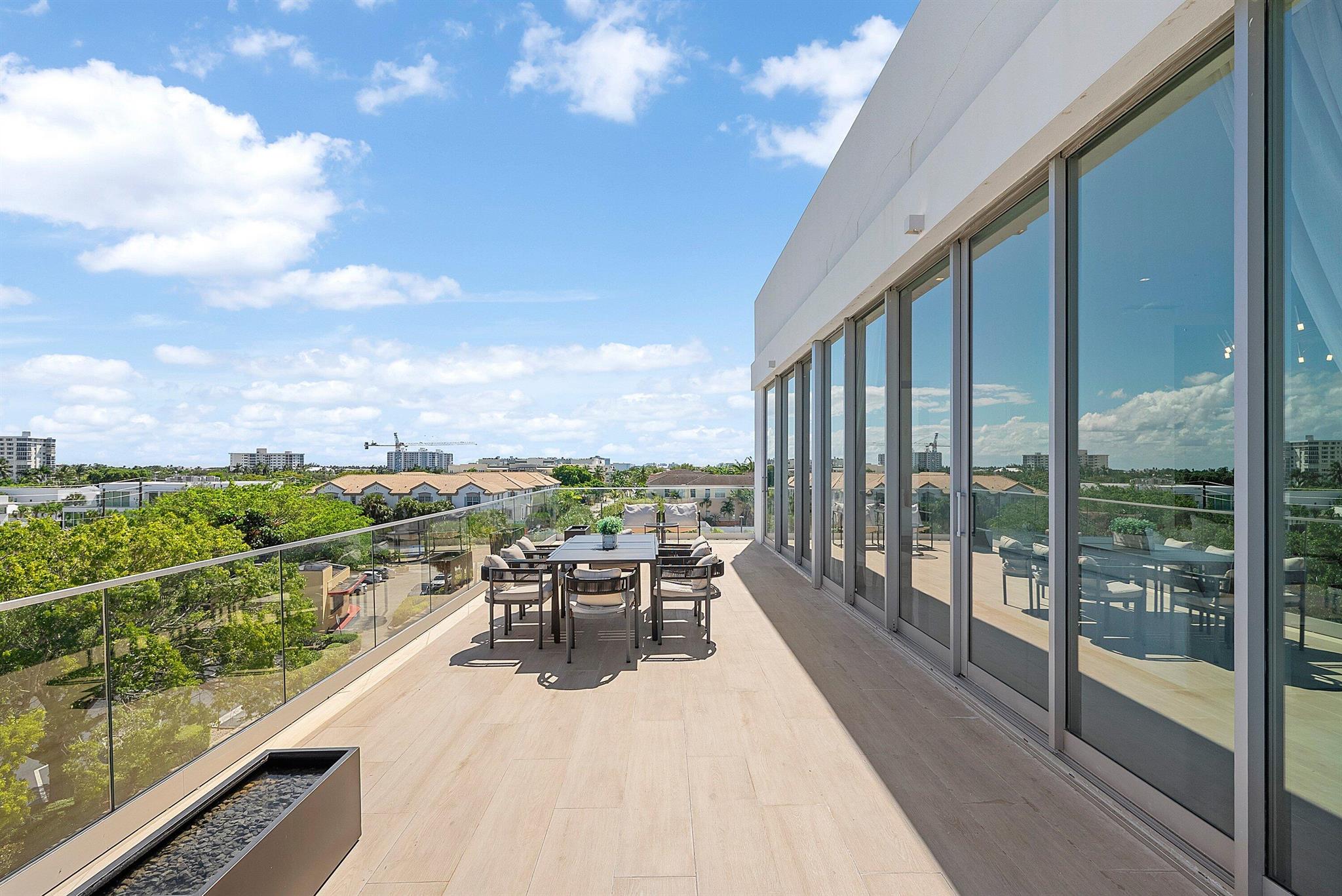 DELRAY TOWN OF - Residential