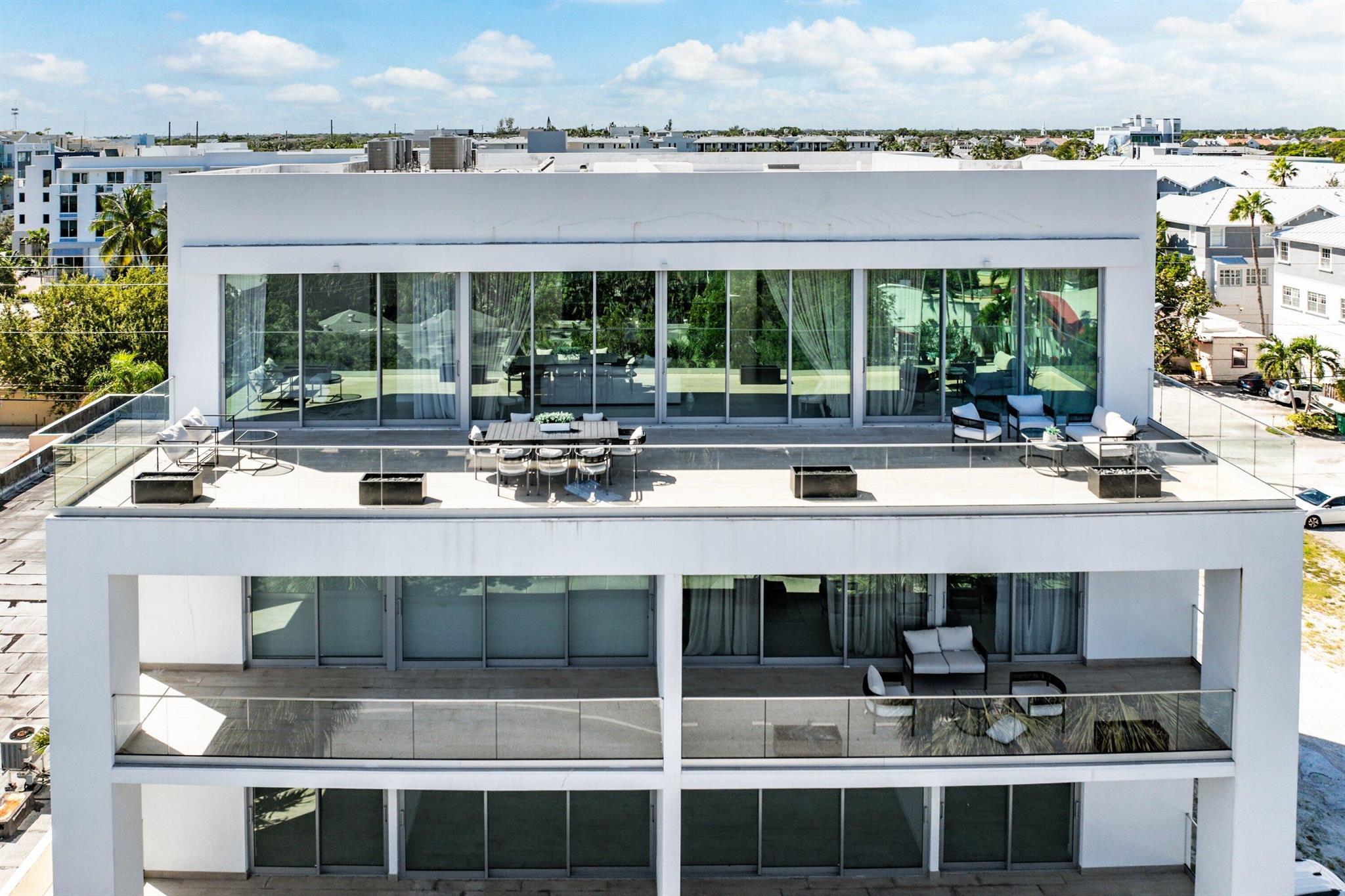 DELRAY TOWN OF - Residential