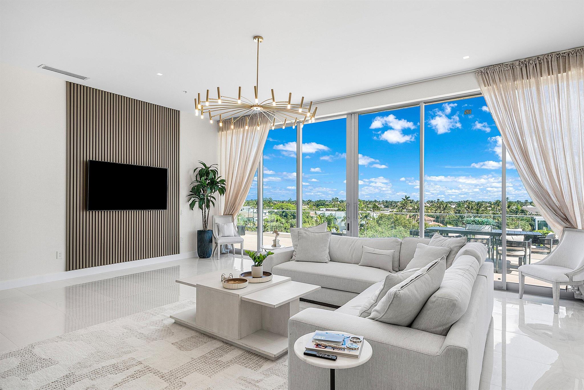 DELRAY TOWN OF - Residential