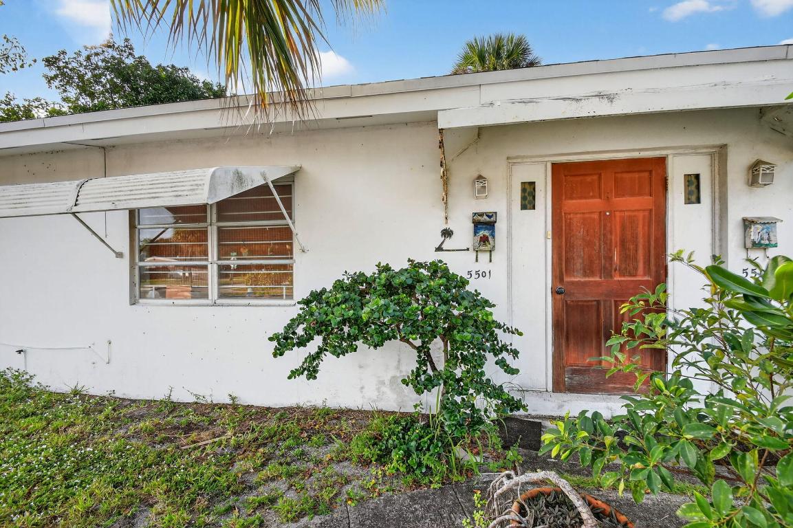 NORTH PALM BCH 4 - Residential Income