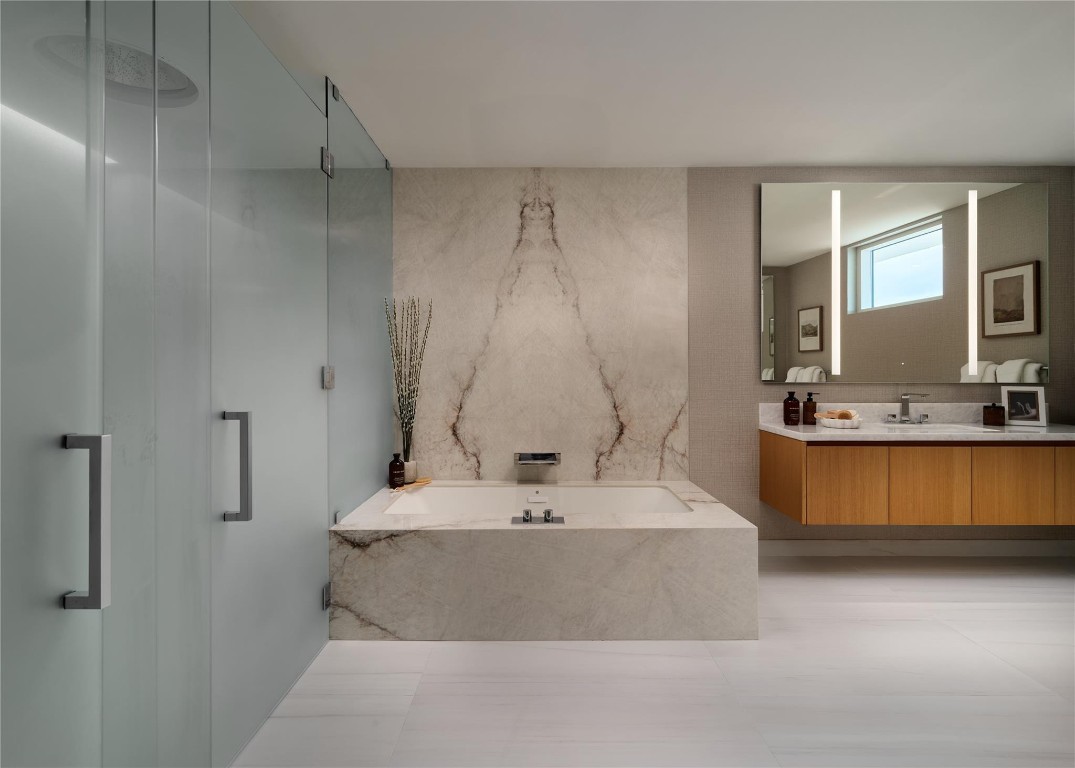 Pier Sixty-Six - Residential