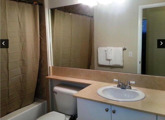 MOORINGS AT LANTANA CONDOMINIUM 2 - Residential