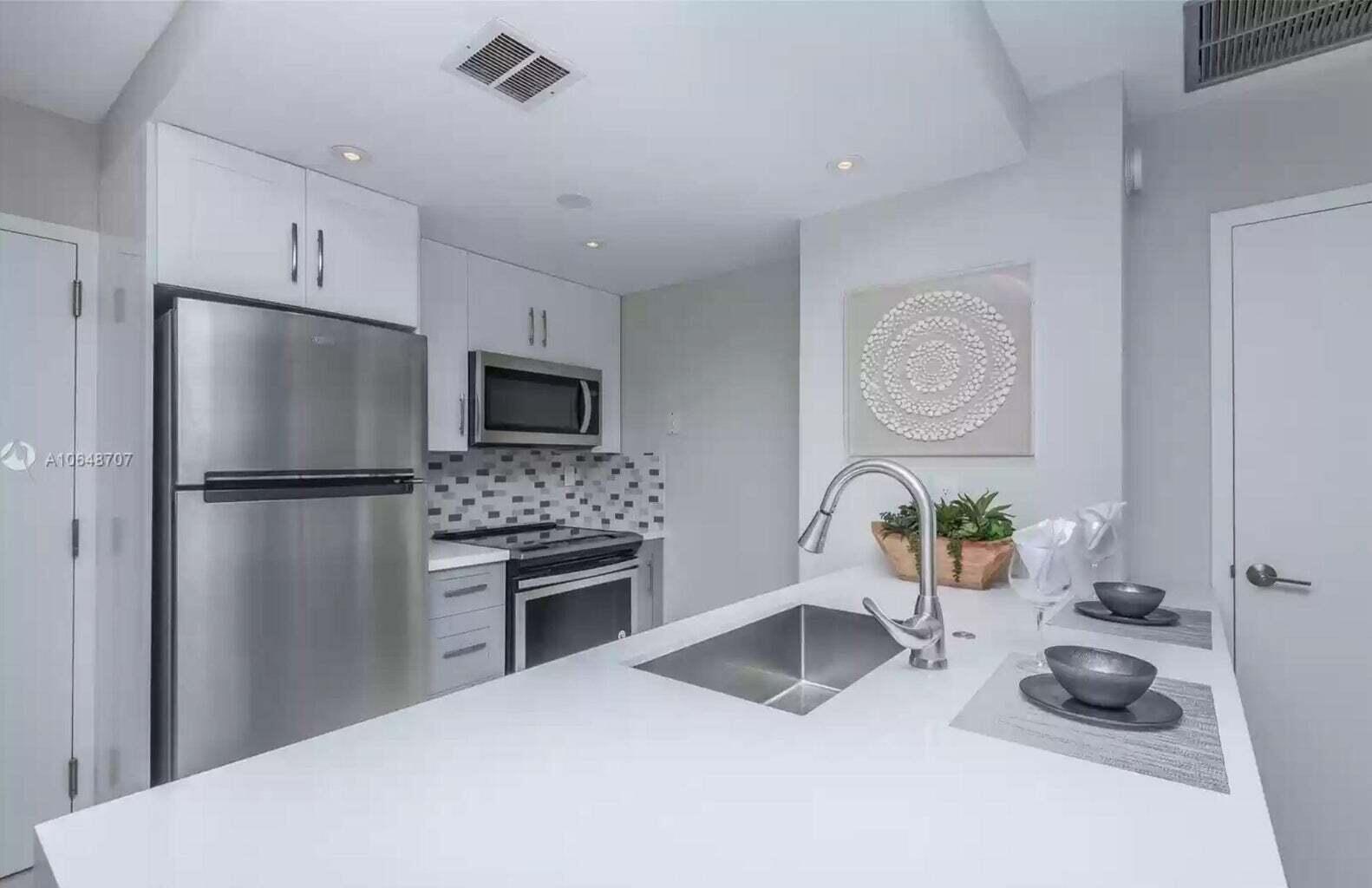 POMPANO BY THE SEA CONDO - Residential Lease