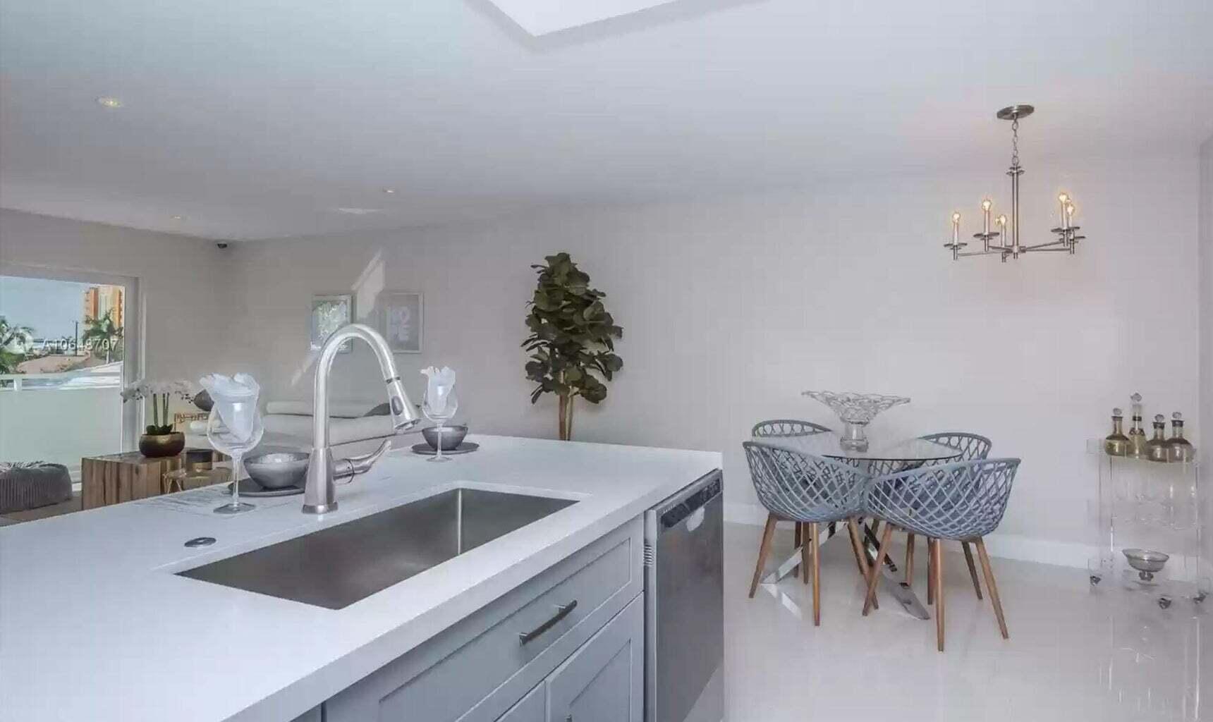 POMPANO BY THE SEA CONDO - Residential Lease