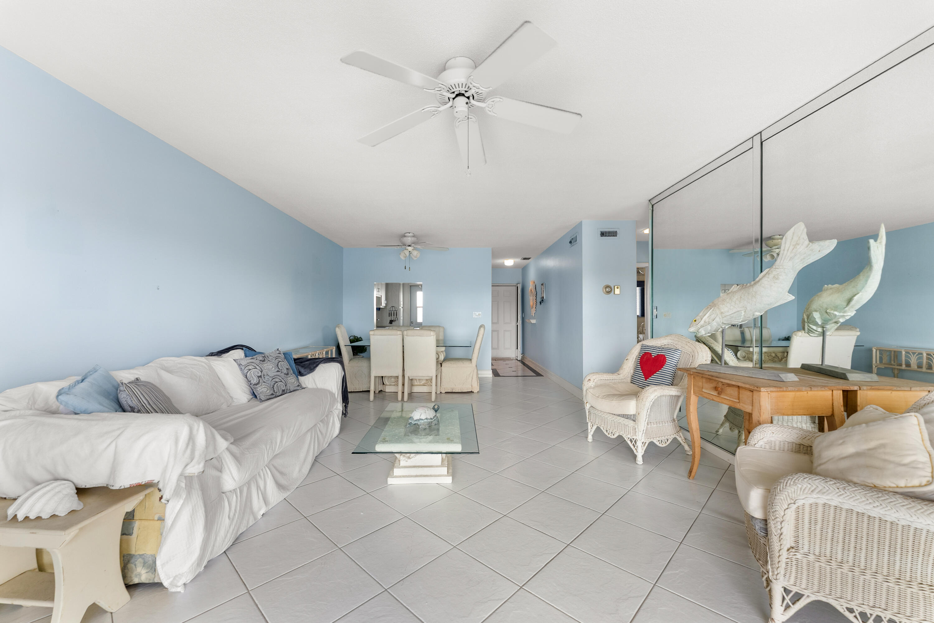 RIVER HOUSE TERRACE CONDO - Residential