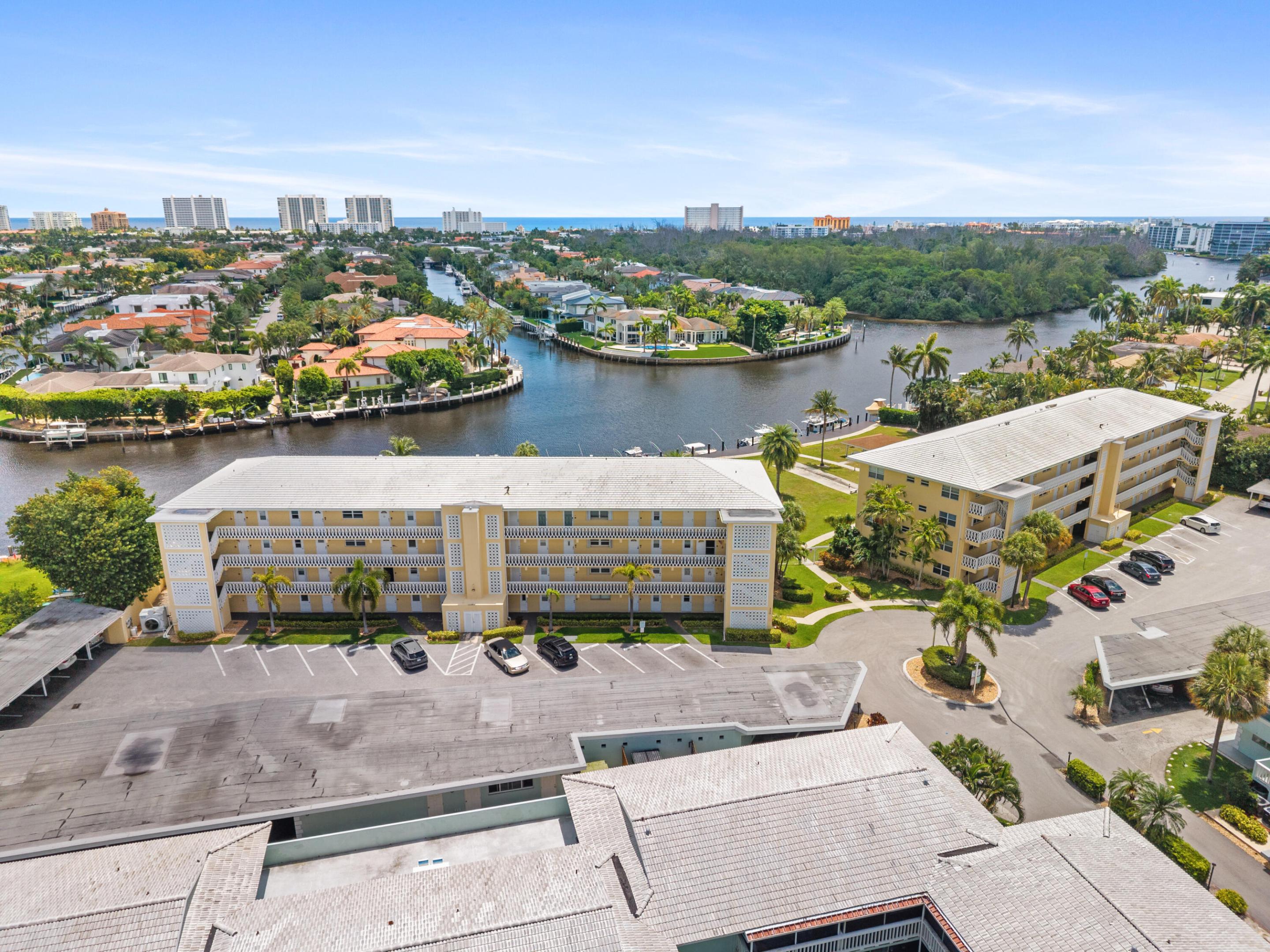 RIVER HOUSE TERRACE CONDO - Residential