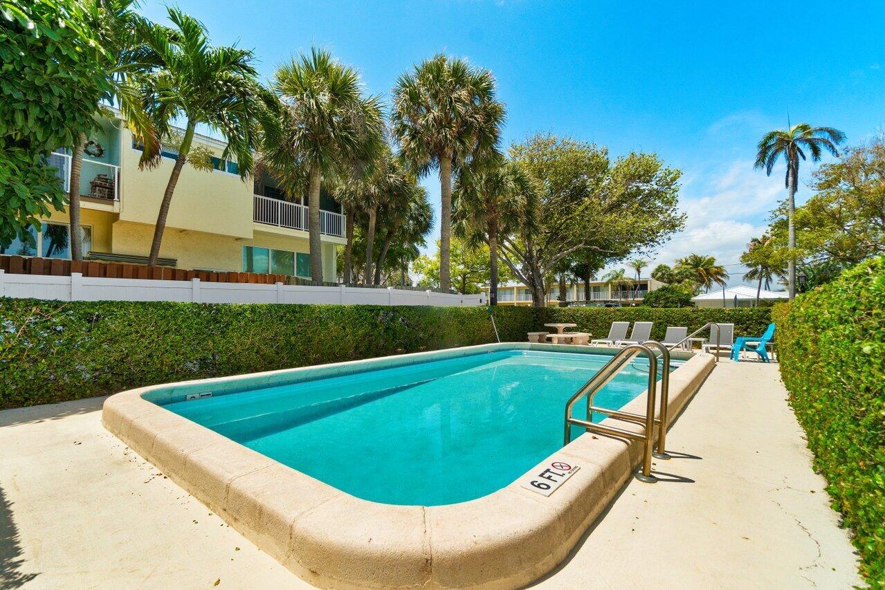 PARKSIDE CONDO - Residential Lease