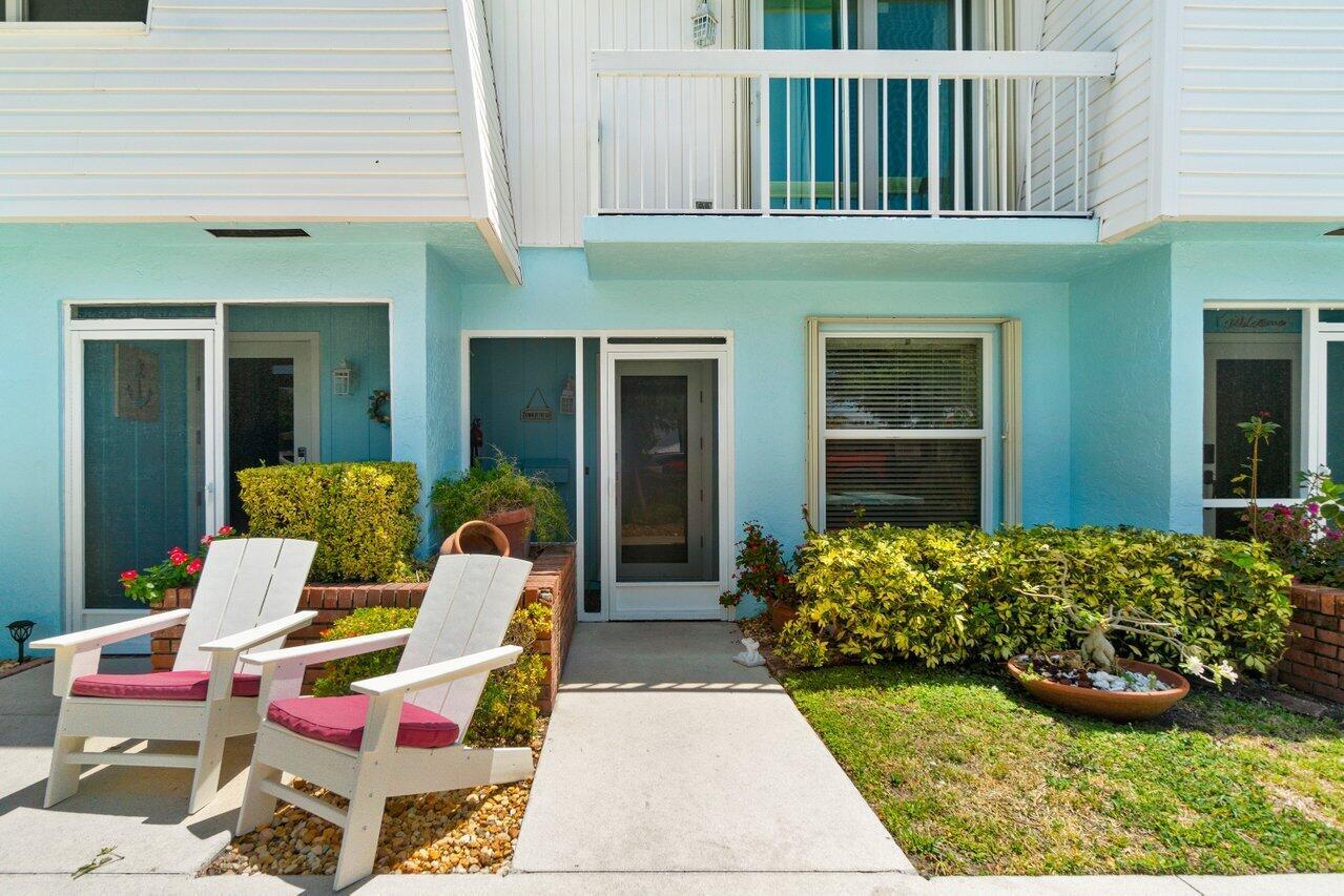 PARKSIDE CONDO - Residential Lease