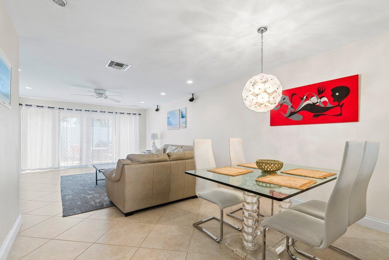 PARKSIDE CONDO - Residential Lease