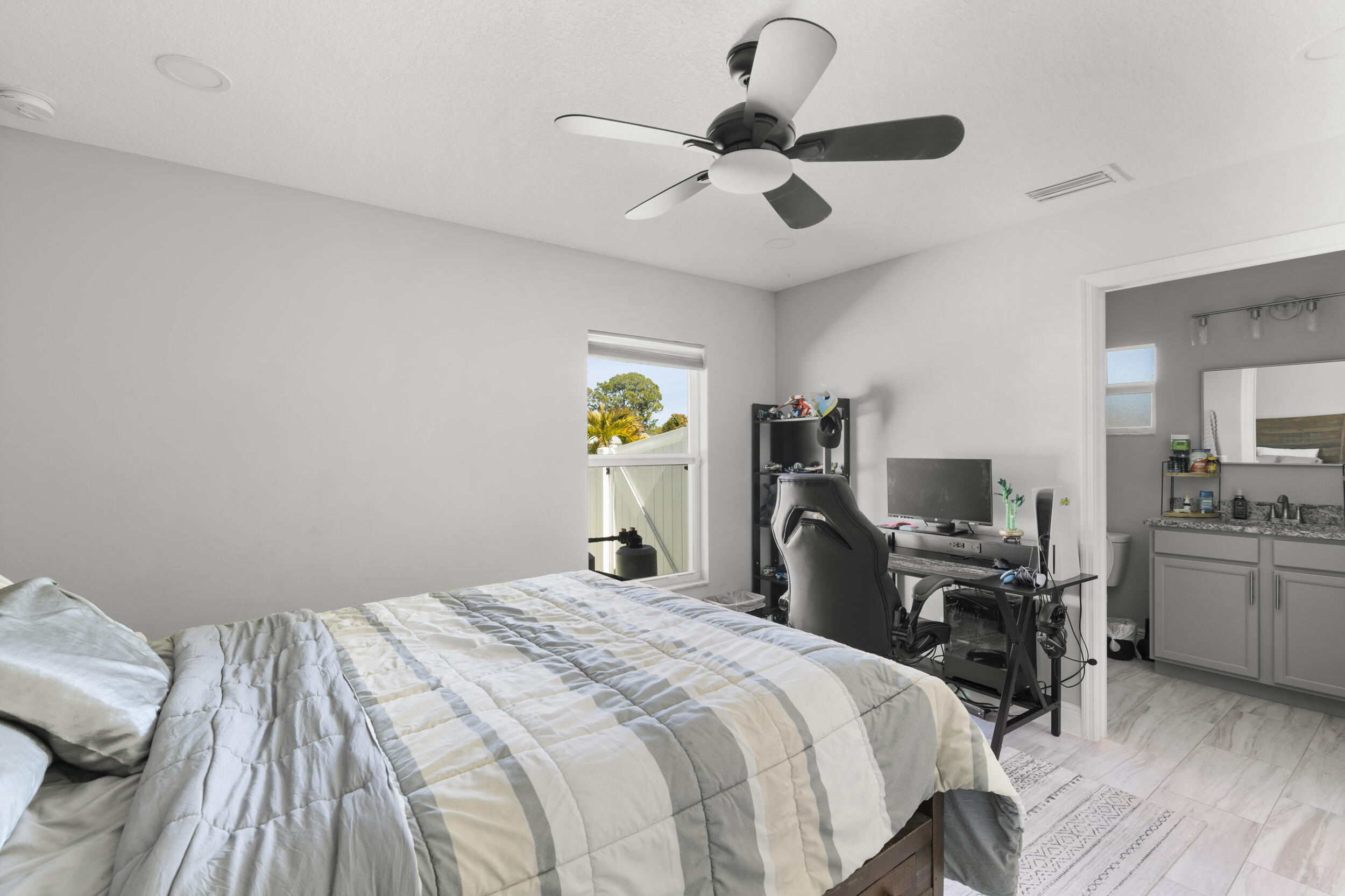 PORT ST LUCIE SECTION 19 - Residential