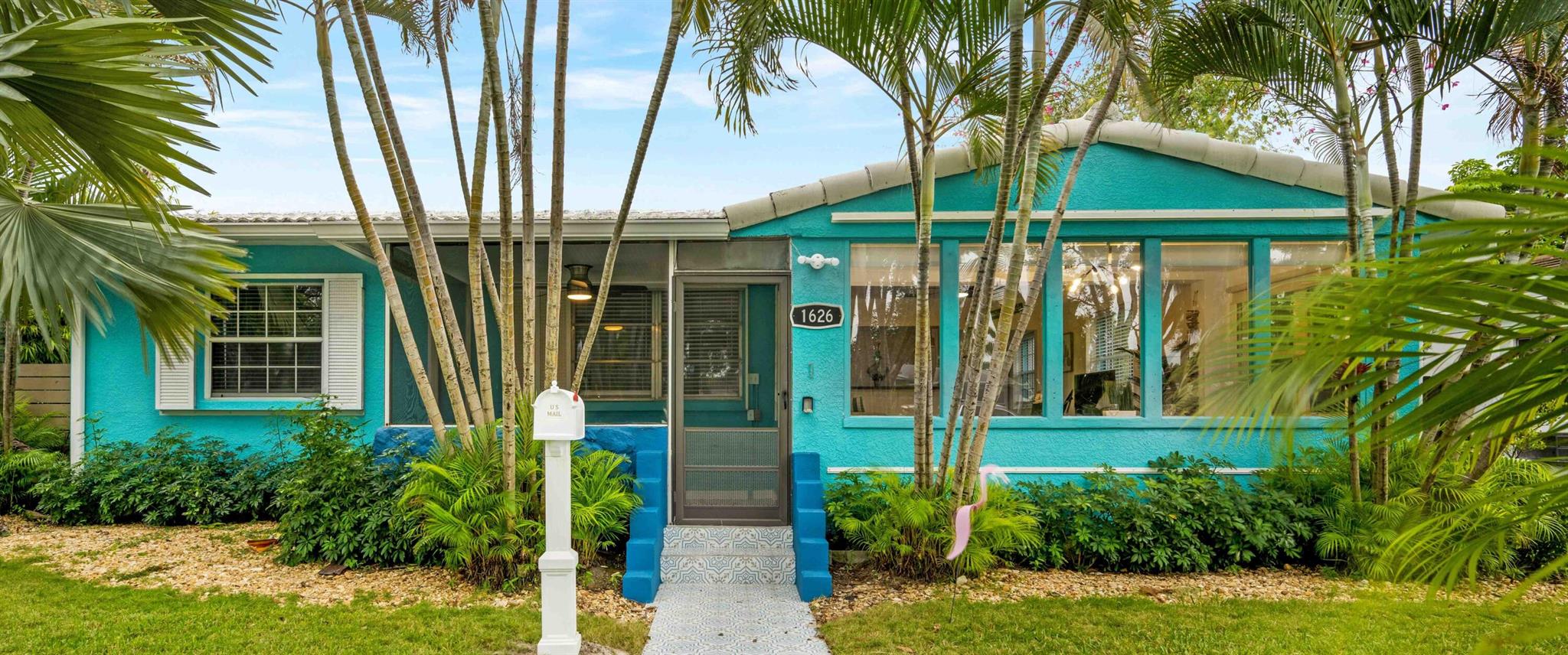 HOLLYWOOD SOUTH SIDE ADD - Residential Income