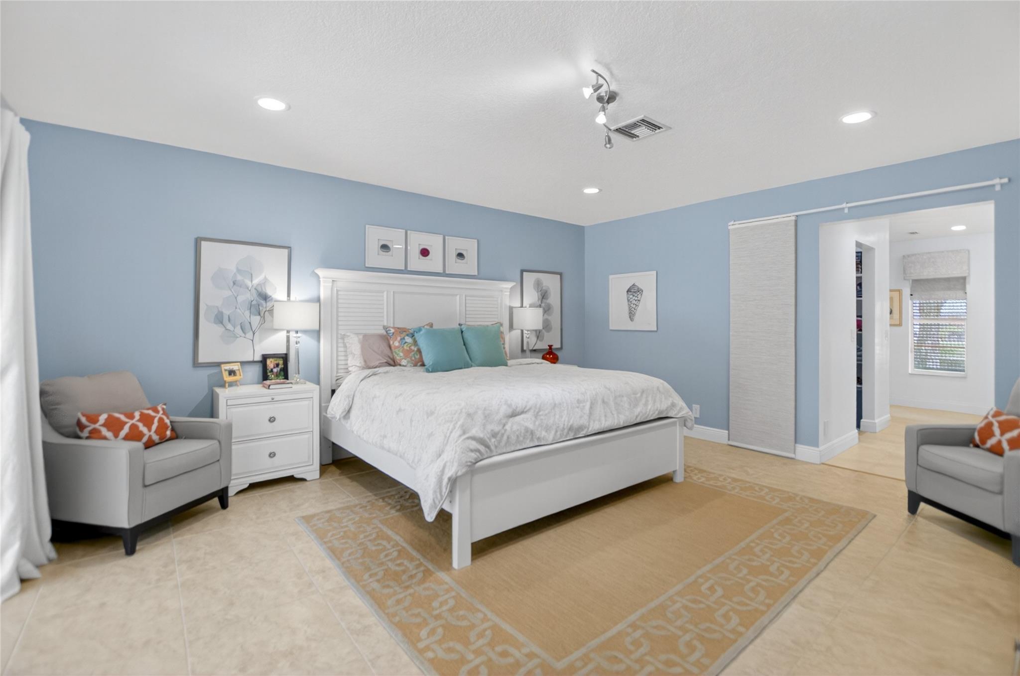 250 Deer Creek WOODLAKE Ln